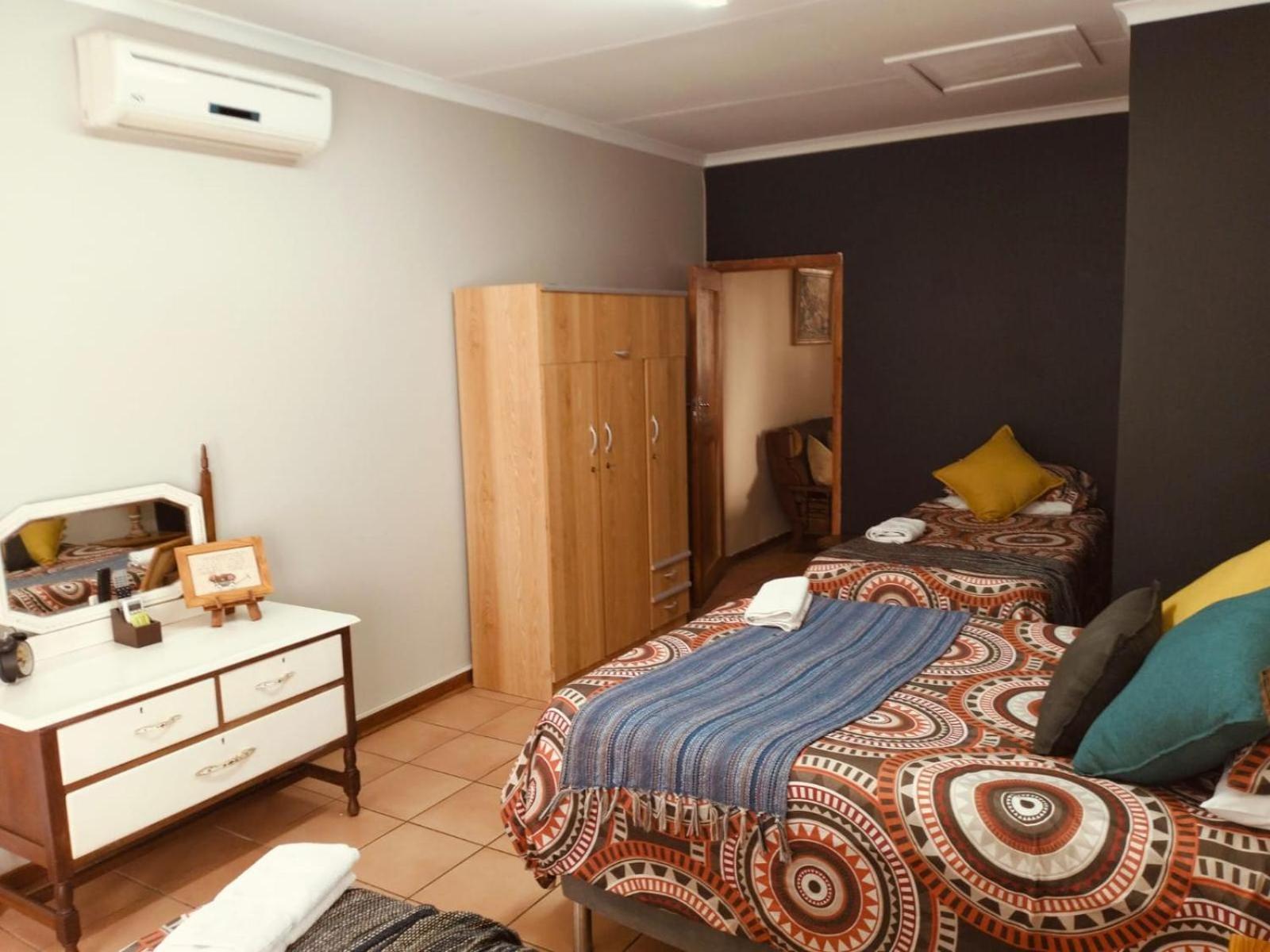 Anri Guesthouse Bloemfontein Extérieur photo